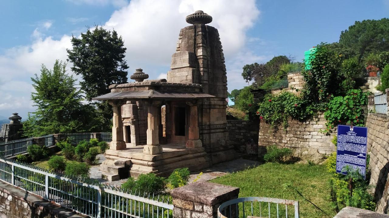 Dwarahat Village Farmstay- Babaji'S Cave Exterior foto
