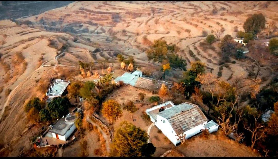 Dwarahat Village Farmstay- Babaji'S Cave Exterior foto